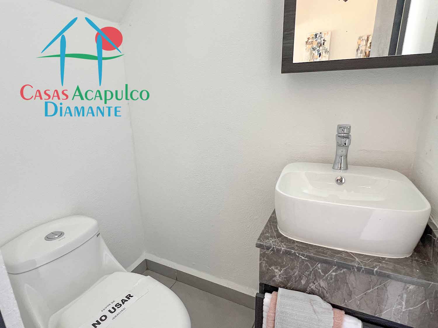 Puerta al Sol Casa Muestra Ciprés - Baño de visitas 1